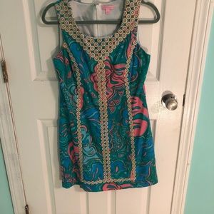 Lilly Pulitzer dress size 8 in euc !